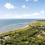 Prázdninový dům Einladendes-holzhaus-auf-riesigem-grundstueck
