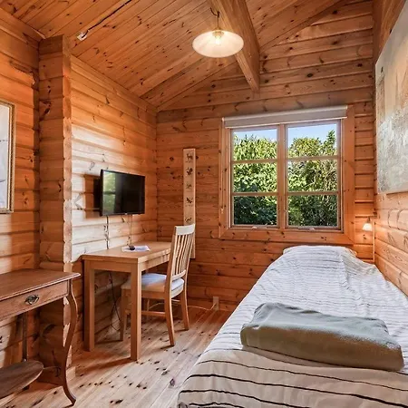 Einladendes-holzhaus-auf-riesigem-grundstueck * Rødby